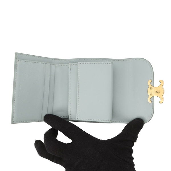 セリーヌ 三つ折り財布 トリオンフ スモール フラップウォレット 10D783DPV CELINE 財布