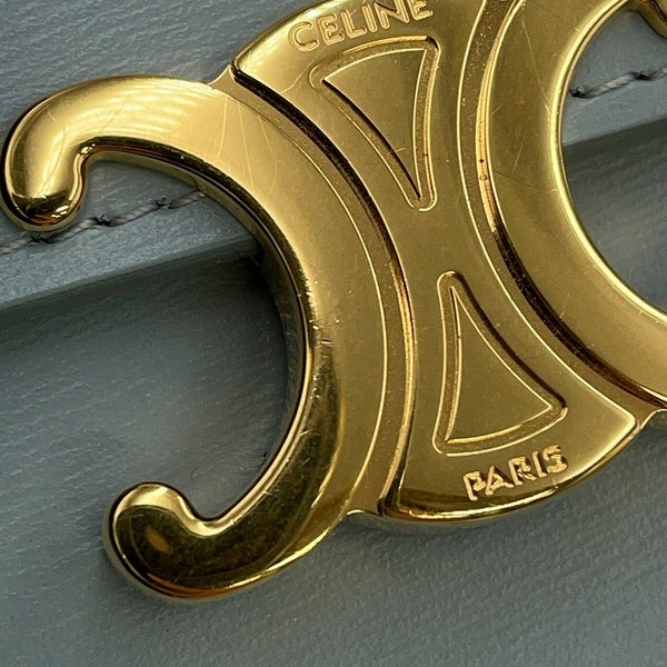 セリーヌ 三つ折り財布 トリオンフ スモール フラップウォレット 10D783DPV CELINE 財布