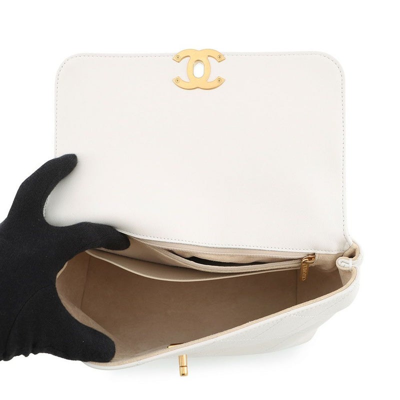 シャネル チェーンショルダーバッグ ココマーク マトラッセ トップハンドル カーフレザー CHANEL 2way 白