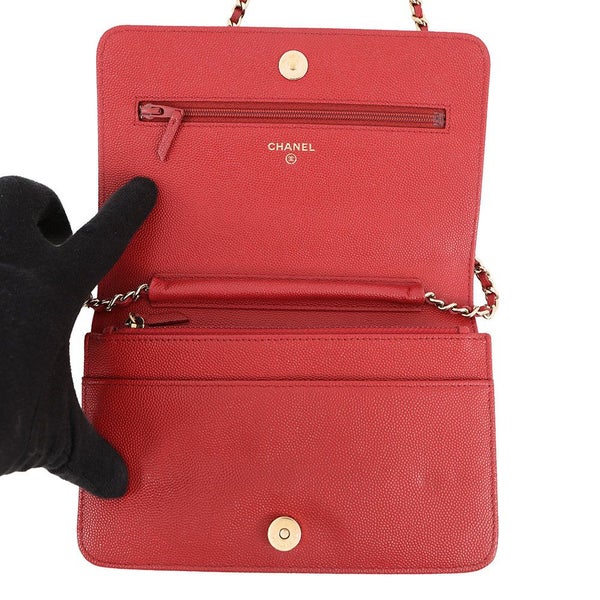 シャネル チェーンウォレット マトラッセ ココマーク マドモアゼル キャビアスキン A80972 CHANEL 財布