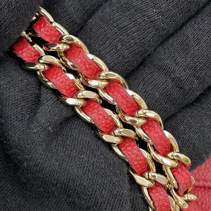 シャネル チェーンウォレット マトラッセ ココマーク マドモアゼル キャビアスキン A80972 CHANEL 財布