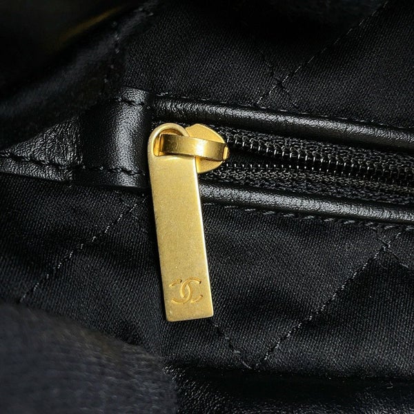 シャネル ハンドバッグ シャネル22 ミディアム シャイニーカーフレザー AS3261 CHANEL バッグ ショルダーバッグ 黒