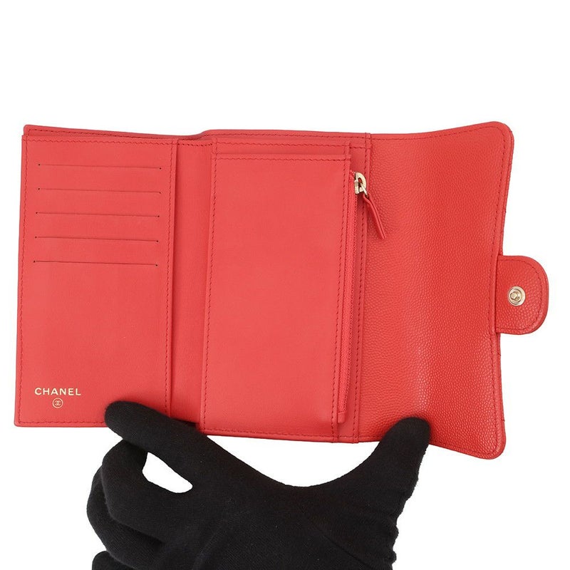 シャネル 三つ折り財布 マトラッセ ココマーク ミディアム フラップウォレット キャビアスキン A84341 CHANEL