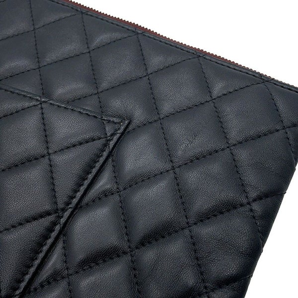 シャネル クラッチバッグ マトラッセ ココマーク ラムスキン A82552 CHANEL バッグ ポーチ