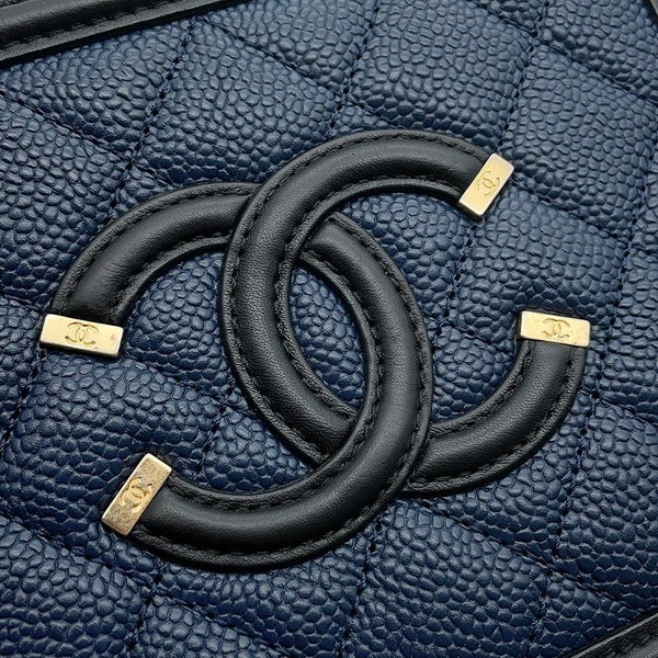 シャネル チェーンショルダーバッグ CCフィリグリー バニティバッグ キャビアスキン A93343 CHANEL 黒