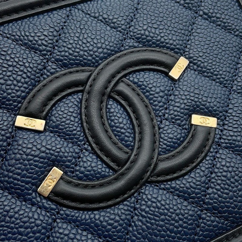 シャネル チェーンショルダーバッグ CCフィリグリー バニティバッグ キャビアスキン A93343 CHANEL 黒