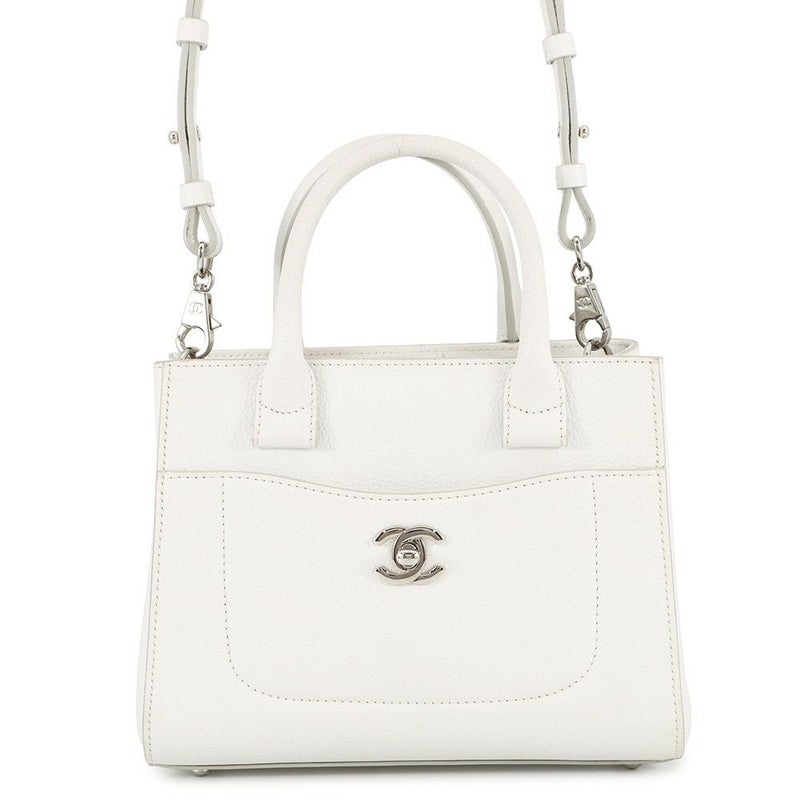 シャネル ハンドバッグ ココマーク ネオエグゼクティブ Neo Executive スモール A69929 CHANEL 2way 白