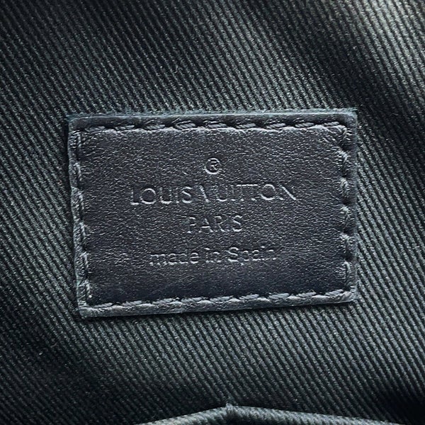 ルイヴィトン ショルダーバッグ モノグラム・ギャラクシー アルファ・メッセンジャー M44165 ヴィトン ブラック 黒