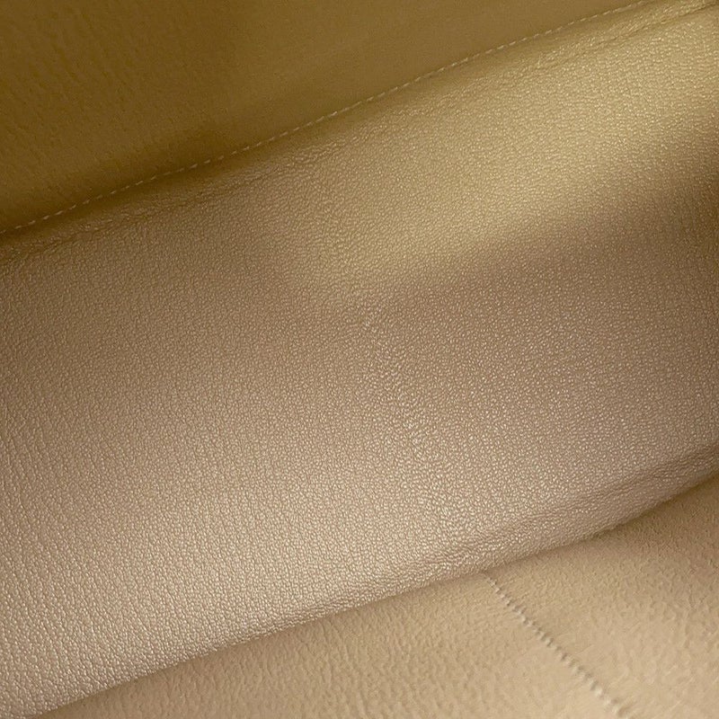 エルメス ハンドバッグ ケリー28 内縫い トレンチ/シルバー金具 トリヨンクレマンス Z刻印 2wayショルダー