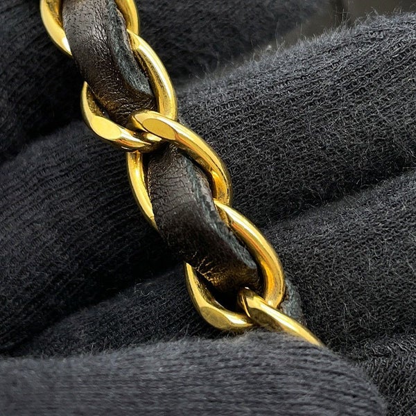 シャネル チェーンショルダーバッグ マトラッセ ココマーク ダイアナ ラムスキン A01164 CHANEL 黒