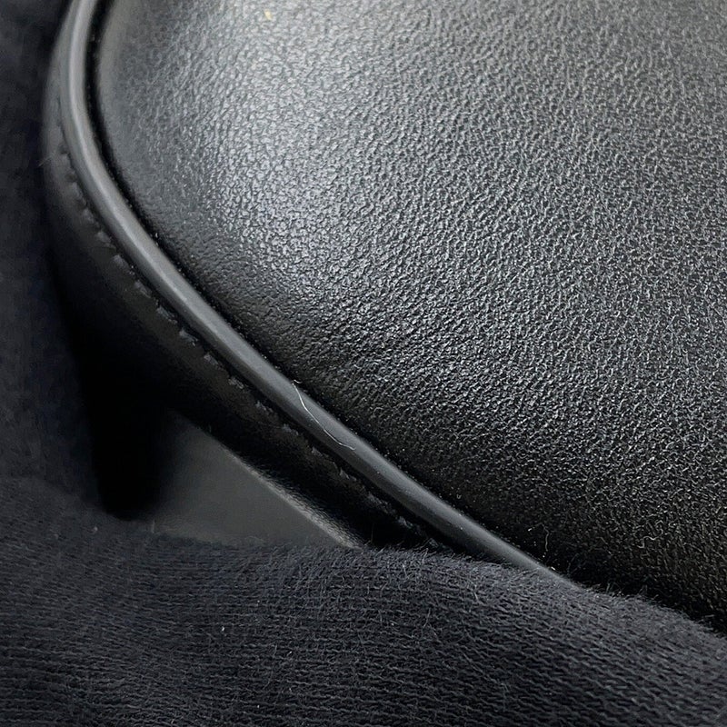 セリーヌ ショルダーバッグ トリオンフ スモール バケットバッグ カーフレザー 118293 CELINE 黒