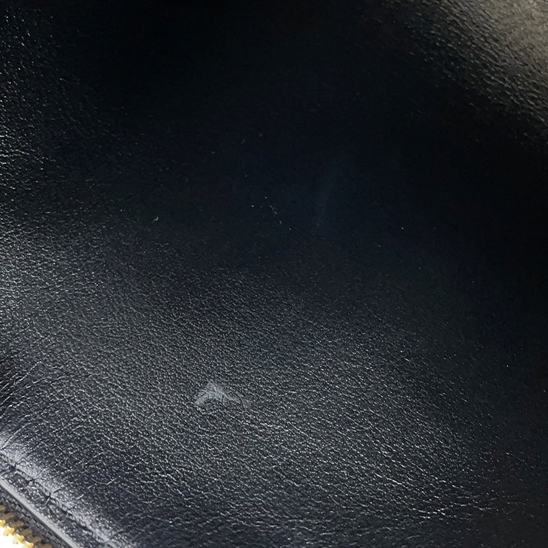 セリーヌ チェーンショルダーバッグ キュイル トリオンフ チェーンクラッチ 10E383DR8 CELINE 黒