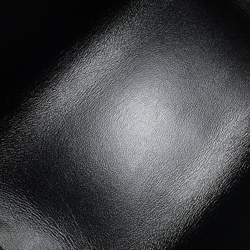 セリーヌ チェーンショルダーバッグ キュイル トリオンフ チェーンクラッチ 10E383DR8 CELINE 黒