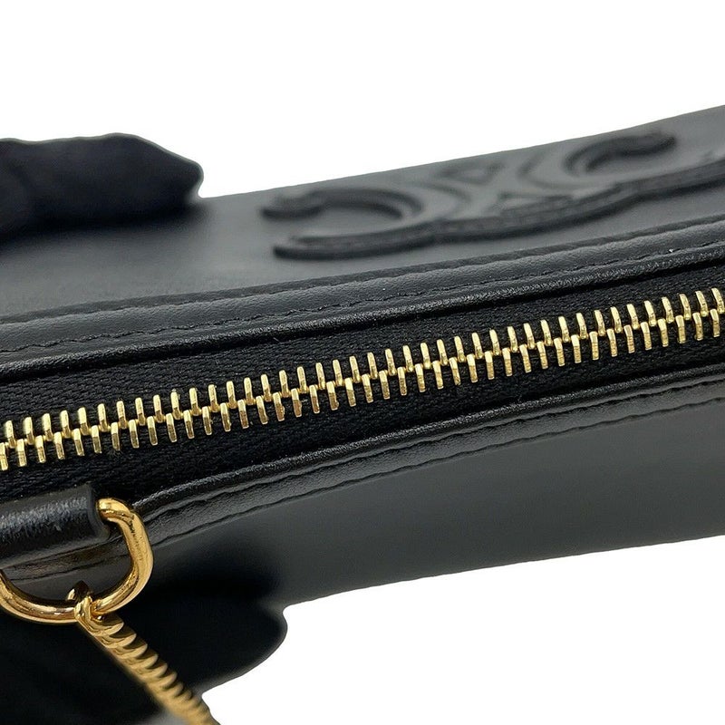 セリーヌ チェーンショルダーバッグ キュイル トリオンフ チェーンクラッチ 10E383DR8 CELINE 黒