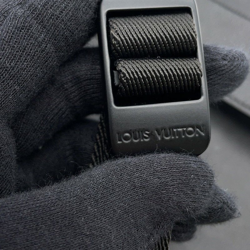 ルイヴィトン ショルダーバッグ ダーク・アンフィニティ メッセンジャー PM M52176 LOUIS VUITTON 黒 ブラック