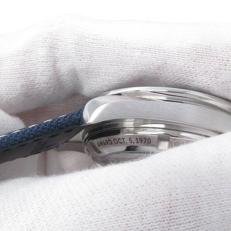 オメガ スピードマスター 50周年記念モデル シルバー スヌーピー アワード 310.32.42.50.02.001 シルバー文字盤