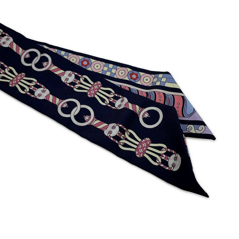 エルメス スカーフ ツイリー ハーネスの薔薇窓 Harnais en Rosace HERMES シルクツイル 2022秋冬