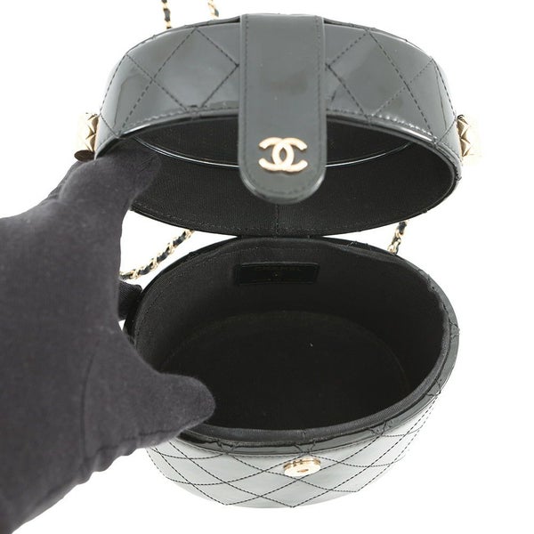 シャネル チェーンショルダーバッグ ココマーク マトラッセ バニティ パテント エナメル AP1616 CHANEL 黒