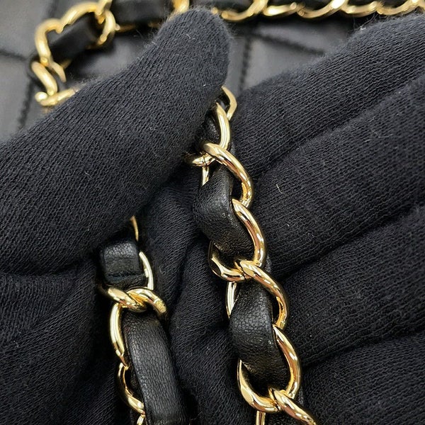 シャネル チェーンショルダーバッグ ココマーク ミニマトラッセ ラムスキン A03571 CHANEL 黒