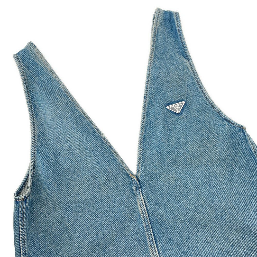 プラダ ワンピース トライアングルロゴ デニムワンピース ダメージ加工