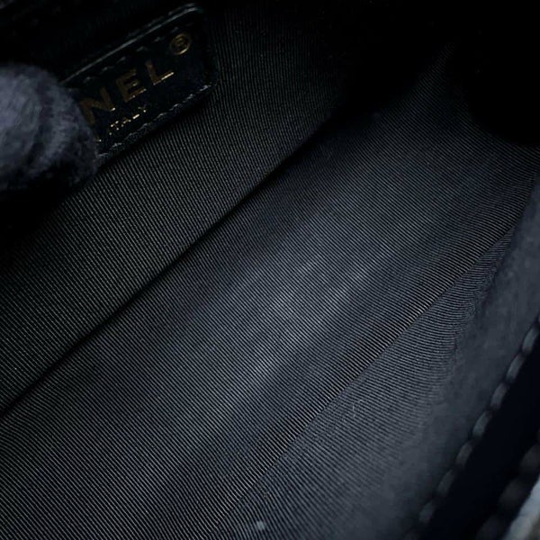 シャネル チェーンショルダーバッグ ボーイシャネル スモール マトラッセ ココマーク A67085 CHANEL 黒
