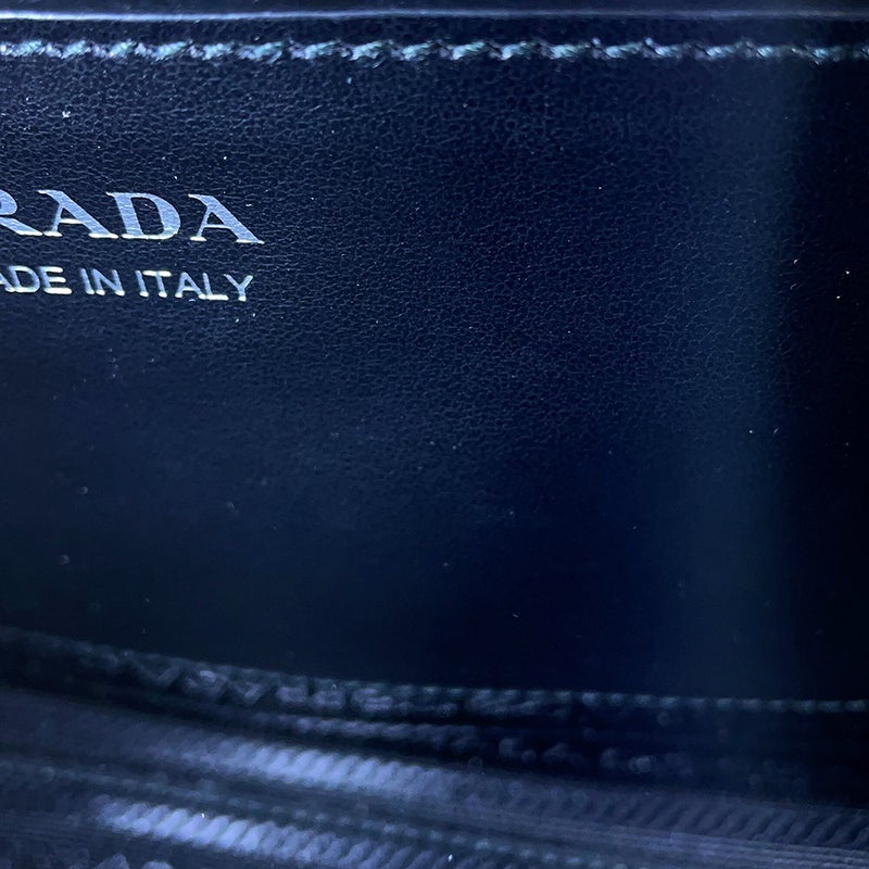 プラダ チェーンショルダーバッグ サフィアーノ ロゴ レザー 1BD127 PRADA 黒