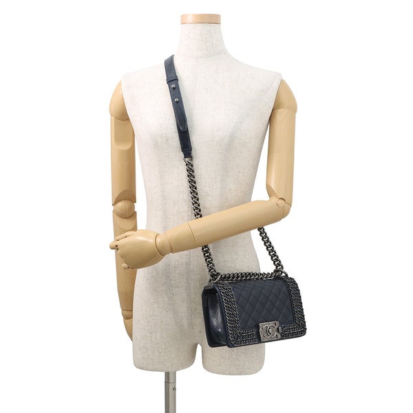 シャネル チェーンショルダーバッグ ボーイシャネル スモール マトラッセ ココマーク A67085 CHANEL