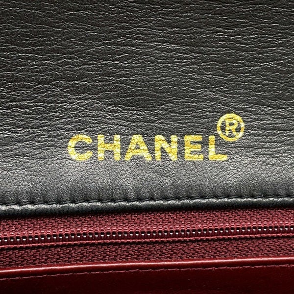 シャネル チェーンショルダーバッグ マトラッセ ココマーク フルフラップ ラムスキン A02500 CHANEL 黒