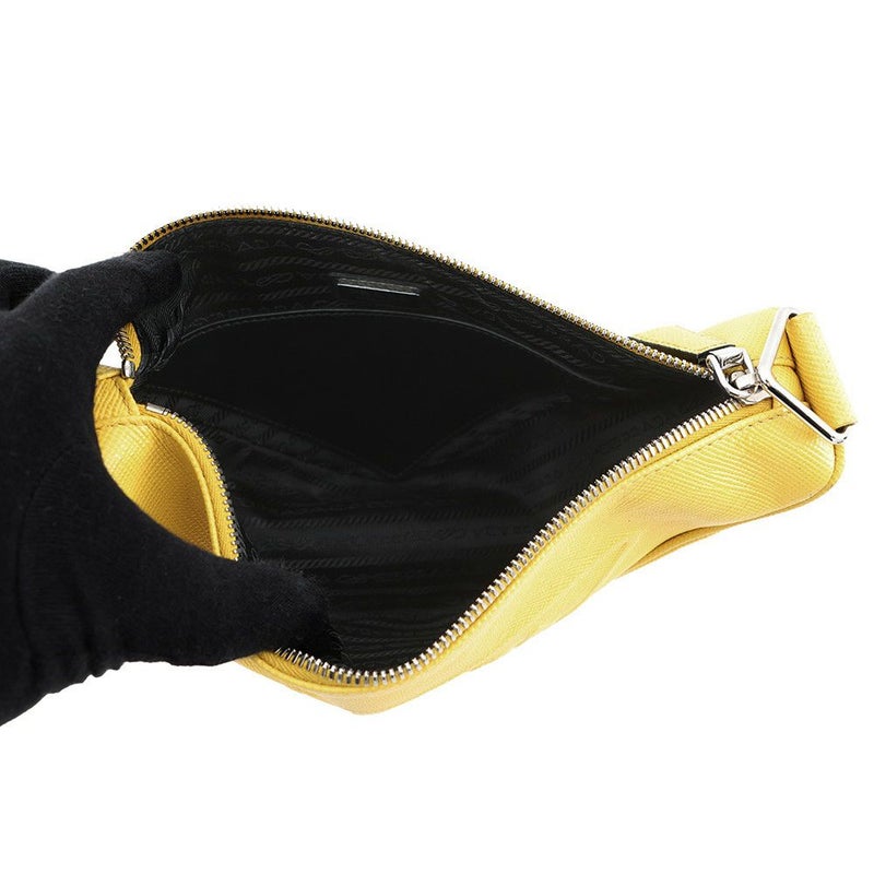 プラダ ショルダーバッグ トライアングル サフィアーノレザー 2VH155 PRADA