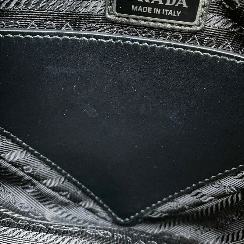 プラダ ショルダーバッグ トライアングル サフィアーノレザー 2VH155 PRADA