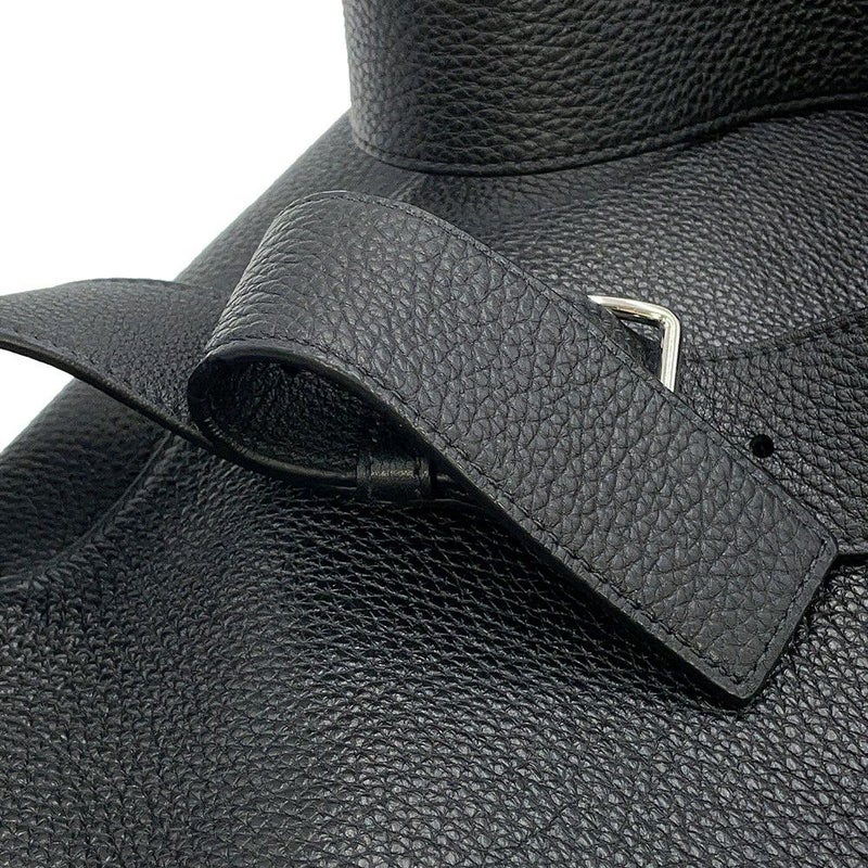 プラダ リュック ヴィッテロダイノ トライアングル バックパック レザー 2VZ099 PRADA バッグ リュックサック 黒