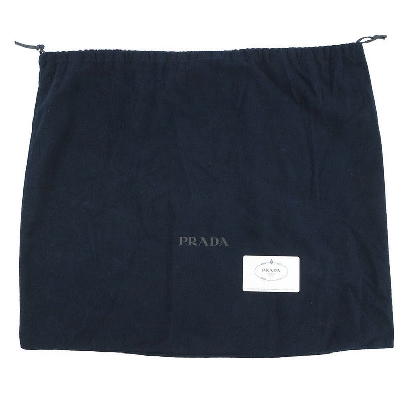プラダ リュック ヴィッテロダイノ トライアングル バックパック レザー 2VZ099 PRADA バッグ リュックサック 黒