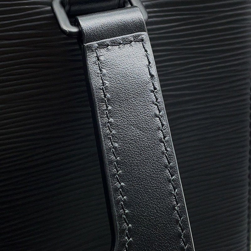 ルイヴィトン ハンドバッグ エピ サックプラ・フォールド M58497 ヴィトン 2wayショルダー 黒 ブラック セール品