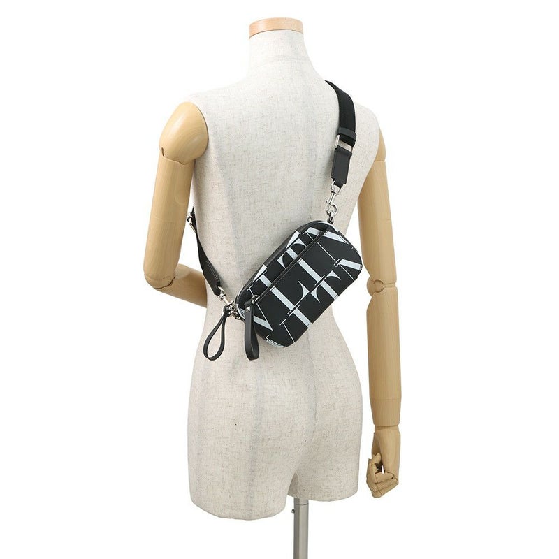 ヴァレンティノ・ガラヴァーニ ショルダーバッグ VLTNロゴ VALENTINO 2wayボディバッグ 黒