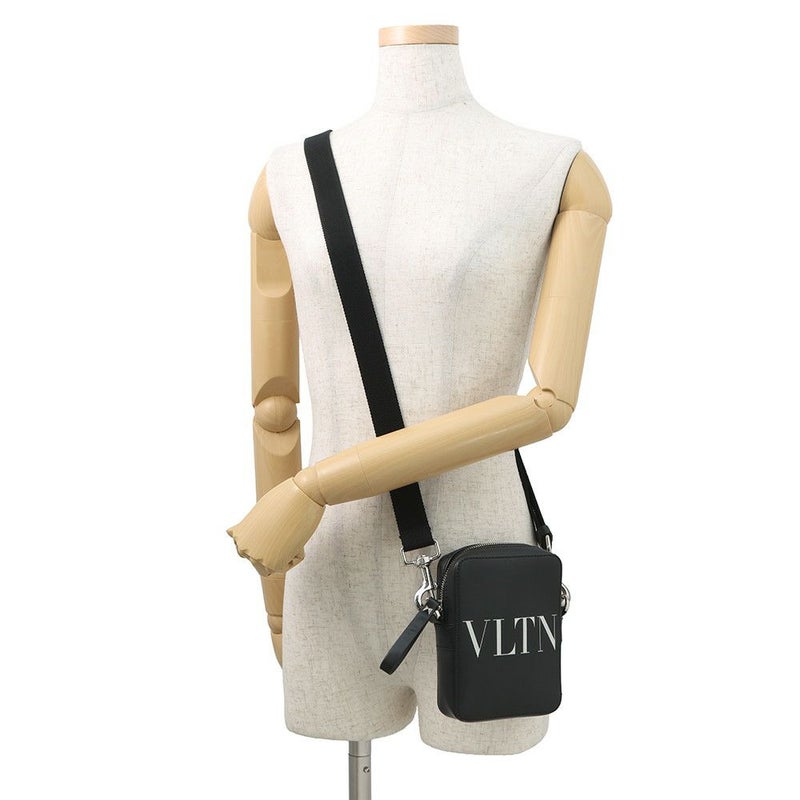 ヴァレンティノ・ガラヴァーニ ショルダーバッグ VLTNロゴ 3Y2B0943WJW VALENTINO 黒