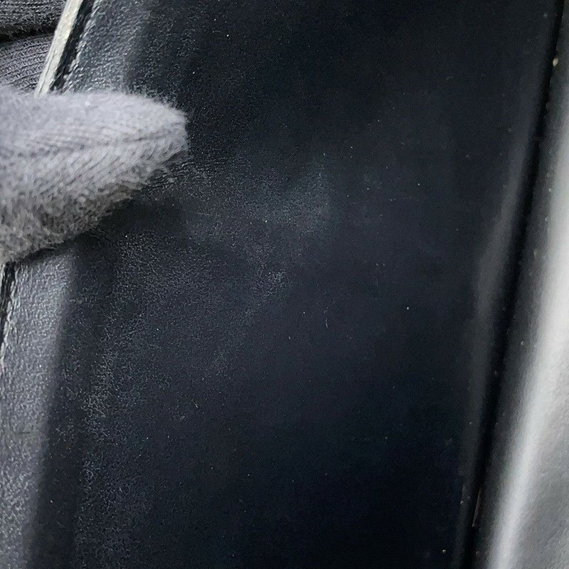 セリーヌ チェーンウォレット トリオンフ マーゴ シャイニーカーフレザー 10L033DPV CELINE 財布 黒