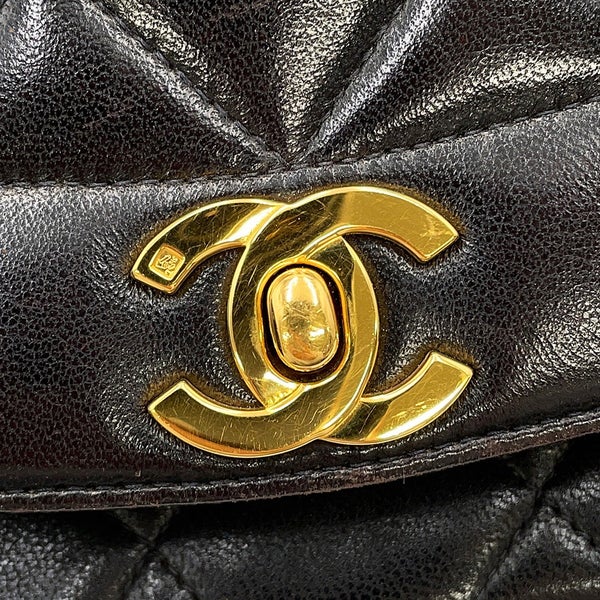シャネル チェーンショルダーバッグ マトラッセ ココマーク ダイアナ ラムスキン A01164 CHANEL 黒