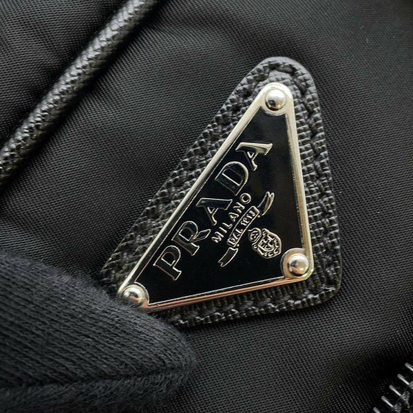 プラダ ビジネスバッグ ブリーフケース トライアングルロゴ ナイロン PRADA メンズ 黒