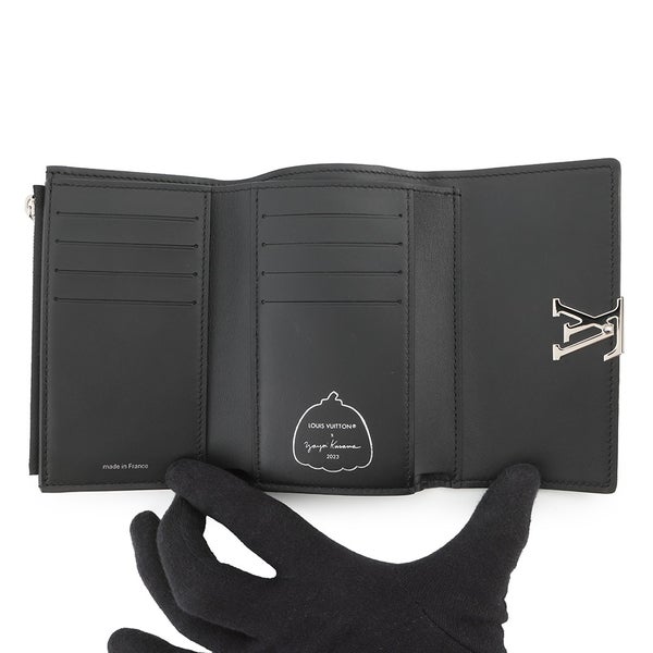 ルイヴィトン 三つ折り財布 トリヨンレザー/ペインティッド ドット LV×YK ポルトフォイユ・カプシーヌ コンパクト M81963 黒 草間弥生
