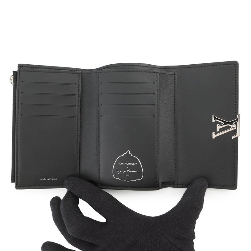ルイヴィトン 三つ折り財布 トリヨンレザー/ペインティッド ドット LV×YK ポルトフォイユ・カプシーヌ コンパクト M81963 黒 草間弥生