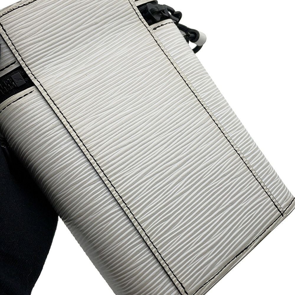 LOUIS VUITTON ルイヴィトン フォンボックス ショルダーバッグ M68791 エピ カーフ ホワイト ブラック 美品 中古 4b007376 LOUIS VUITTON - LOUIS VUITTON ルイヴィトン フォンボックス