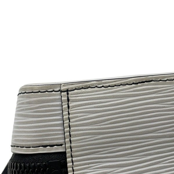 ルイヴィトン ショルダーバッグ エピ フォンボックス M68791 LOUIS VUITTON ホワイト 白