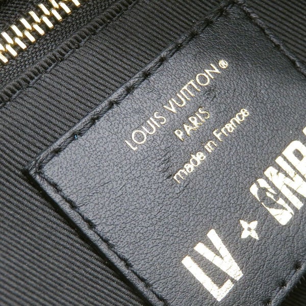 ルイヴィトン ハンドバッグ モノグラム・トリヨン LV × NBA クローク・ドップキット M21106 ヴィトン バッグ NBAコラボ