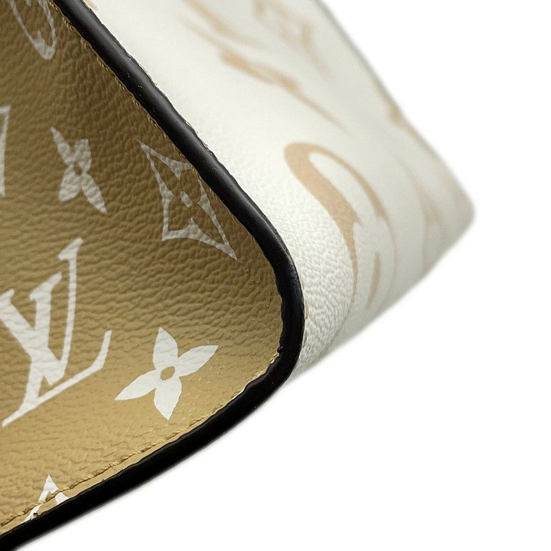 ルイヴィトン トートバッグ モノグラム・ジャイアント オンザゴーGM M44571 LOUIS VUITTON 2wayショルダー