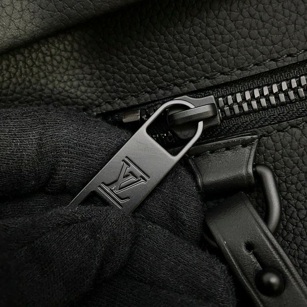 ルイヴィトン リュック レザー ファストライン・バッグパック M21367 LOUIS VUITTON 黒 ブラック