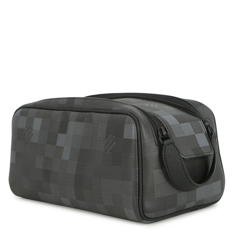 ルイヴィトン クラッチ ダモフラージュ・ブラック キャンバス ドップ・キット M15109 LOUIS VUITTON メンズ 黒 ブラック