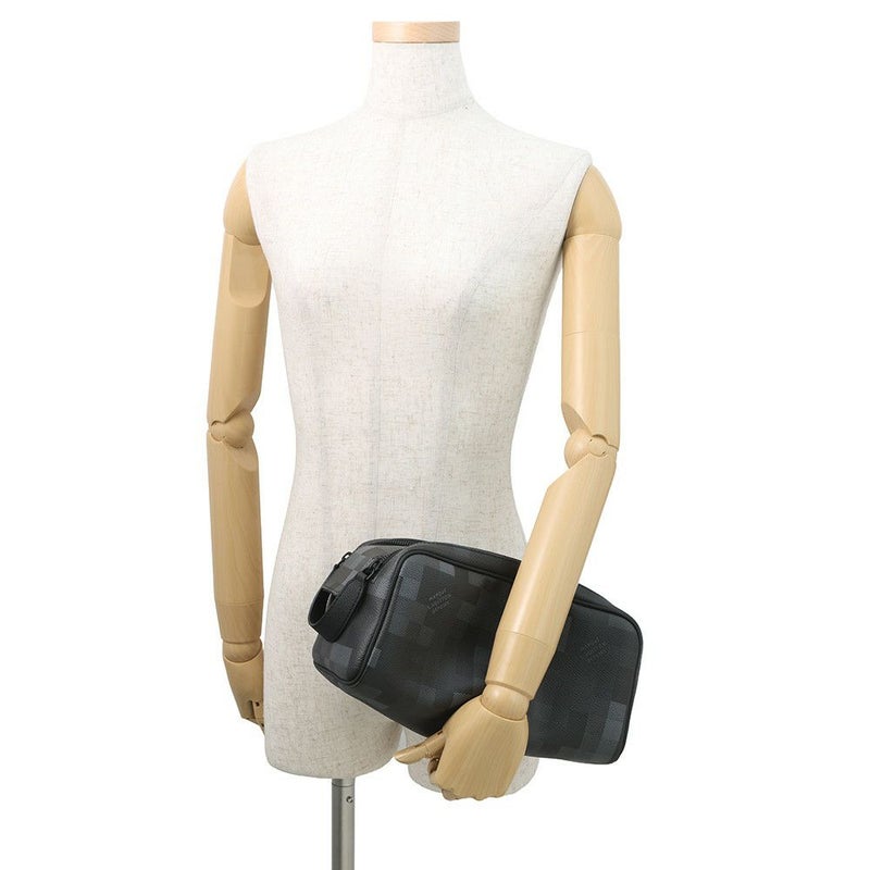 ルイヴィトン クラッチ ダモフラージュ・ブラック キャンバス ドップ・キット M15109 LOUIS VUITTON メンズ 黒 ブラック