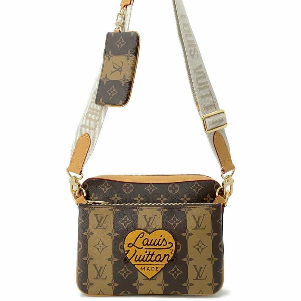 極美品 LOUIS VUITTON ルイヴィトン シティ キーポル NIGO ショルダー