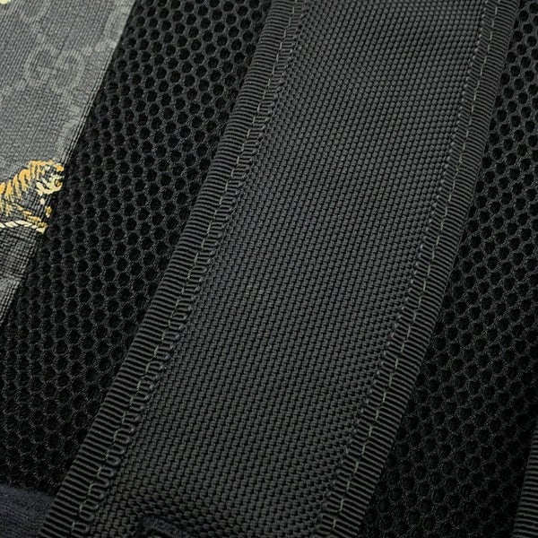 グッチ リュック  シェリーライン トラ タイガー GGスプリーム 495563 GUCCI バッグ バックパック 黒