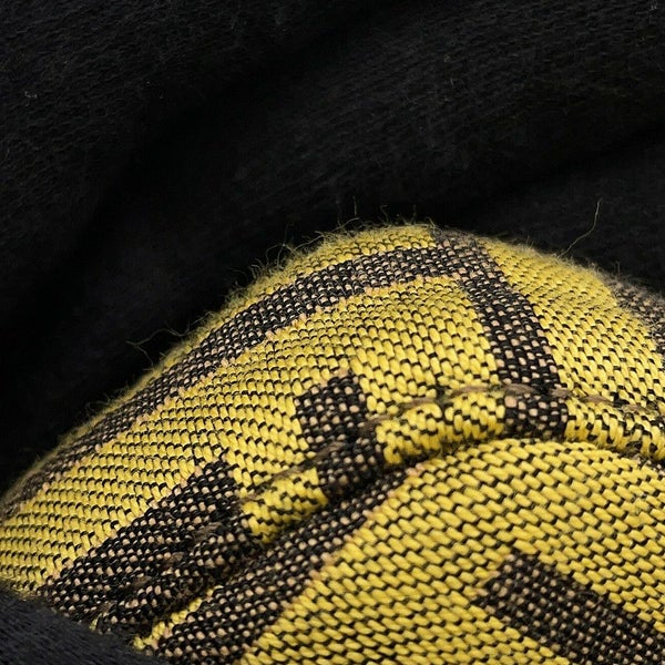 フェンディ ショルダーバッグ フラグメント 藤原ヒロシ コラボ バゲット スリム クラッチ キャンバス 8BS073 FENDI セール品